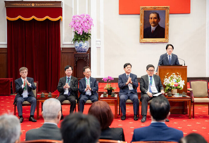 賴總統：積極推動AI新十大建設　打造人工智慧島